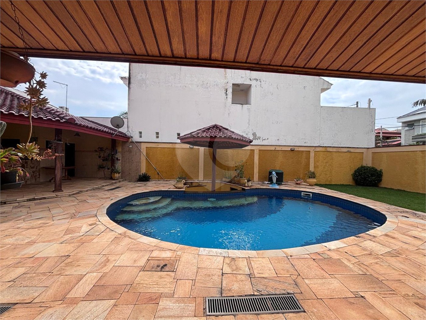 Casa à venda com 4 quartos, sendo 2 suítes,  no condomínio Granja Olga Ii, Sorocaba - SP