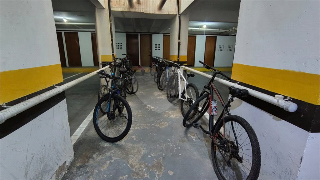 Apartamento à venda com 3 quartos, sendo 2 suítes, no Centro, Peruíbe, SP