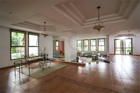 Apartamento à venda com 4 quartos, sendo 2 suítes, em Vila Morumbi, São Paulo, SP
