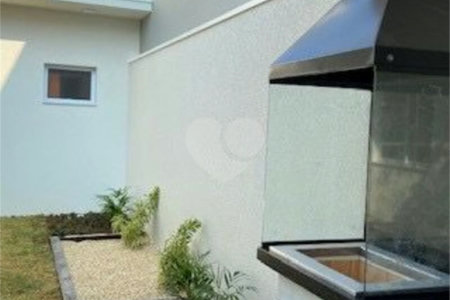 Casa à venda com 3 suítes no condomínio Residencial Viena, Indaiatuba - SP