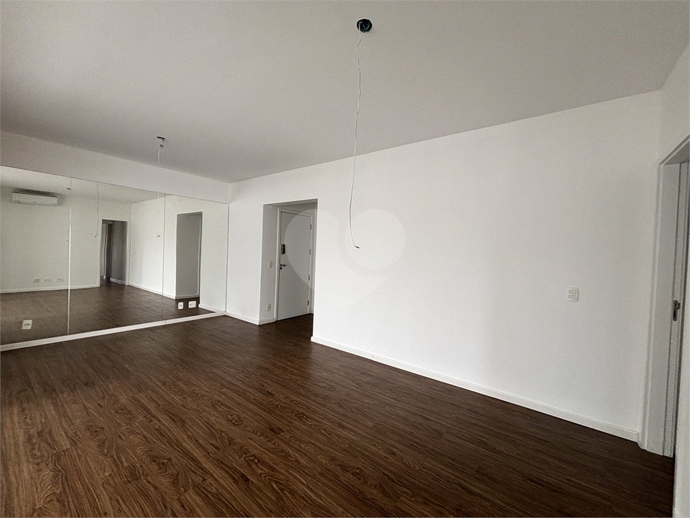 Apartamento à venda com 4 quartos, sendo 2 suítes, em Barra Funda, São Paulo, SP