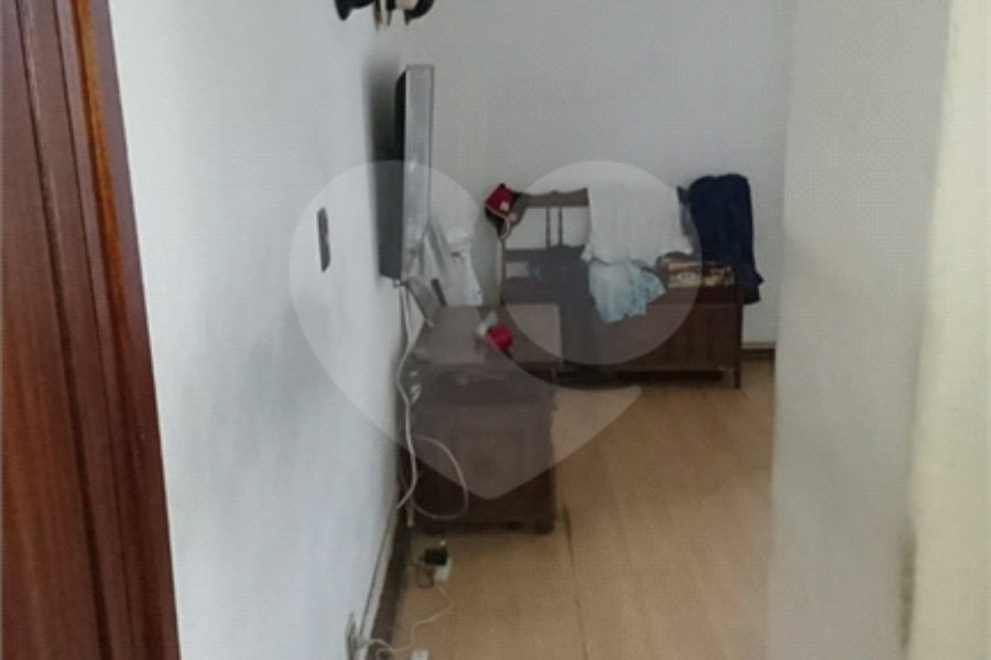 Sobrado à venda com 5 quartos, sendo 2 suítes, em Tremembé, São Paulo, SP