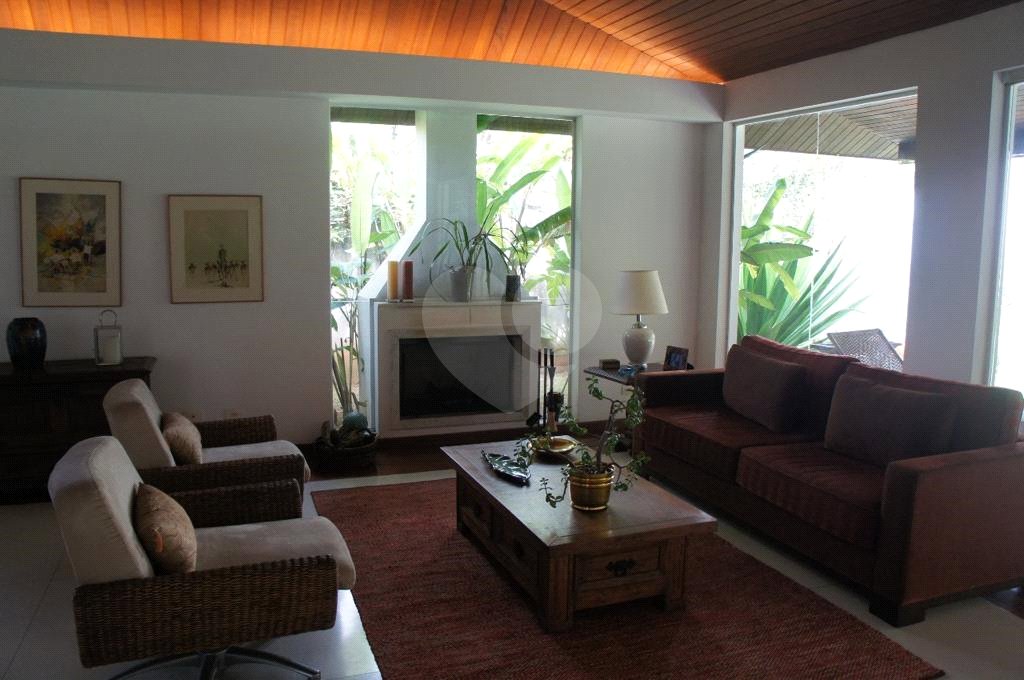 Casa à venda com 3 suítes em Fazenda Morumbi, São Paulo, SP