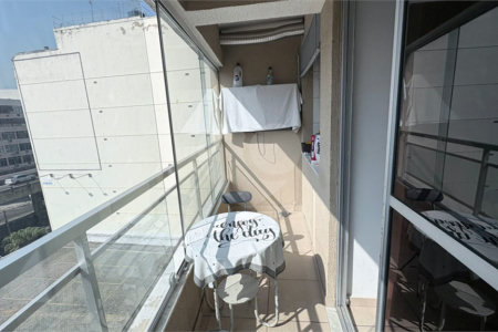 Apartamento à venda com 2 quartos, sendo 1 suíte,  em Rio Comprido, Rio de Janeiro, RJ