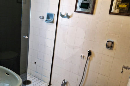 Sobrado à venda com 3 quartos, sendo 1 suíte,  em Brooklin, São Paulo, SP