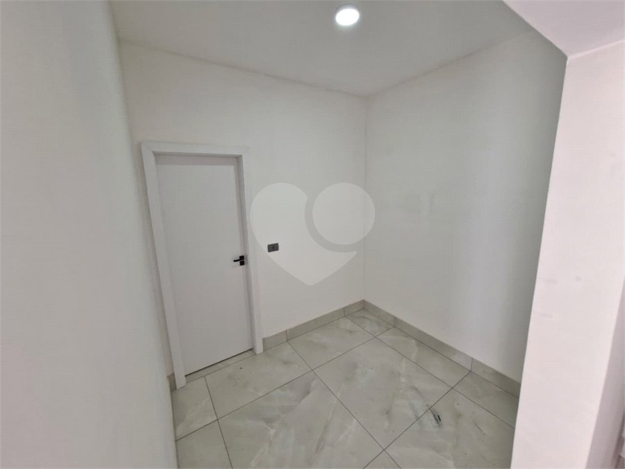 Casa à venda com 3 quartos, sendo 1 suíte, em Residencial Lago dos Ipês, Itapetininga, SP