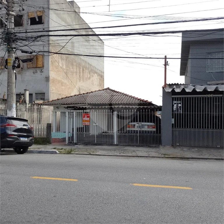 Investidores, Atenção! Terreno de 310m² no Jardim Regina com Excelente Potencial Construtivo à Venda