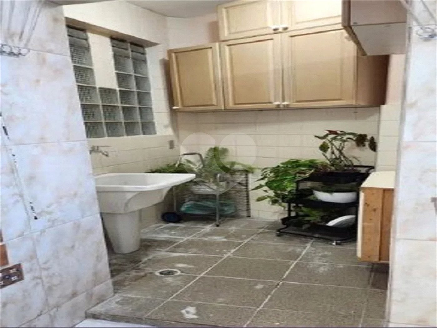 Apartamento à venda no bairro Barra Funda.