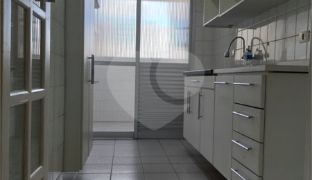 Apartamento à venda com 3 quartos, sendo 1 suíte,  em Vila Progresso, Guarulhos, SP