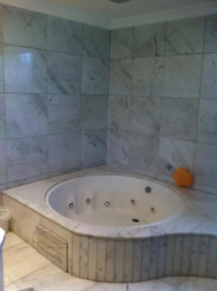 Apartamento à venda com 4 suítes em Real Parque, São Paulo, SP
