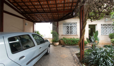 Casa Térrea à venda com 3 quartos em Planalto Paulista, São Paulo, SP