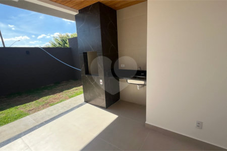 Sobrado para alugar com 3 quartos, sendo 1 suíte, em Vila Petrópolis, Atibaia, SP