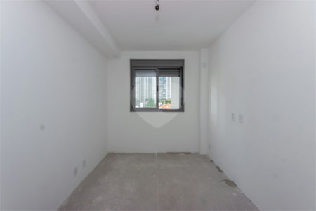 Apartamento à venda com 3 suítes em Vila Gomes Cardim, São Paulo, SP