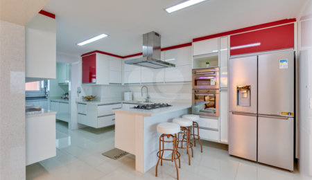 Apartamento à venda com 4 suítes em Vila Sofia, São Paulo, SP