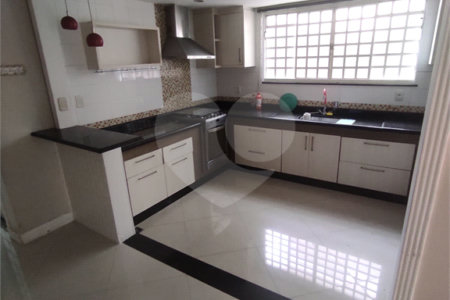 Casa à venda com 3 quartos, sendo 2 suítes, em Campo Grande, Rio de Janeiro, RJ