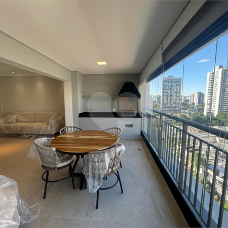 Apartamento à venda com 3 suítes em Brooklin Paulista, São Paulo, SP