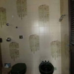 Casa à venda com 3 quartos, sendo 1 suíte, em Jardim Londrina, São Paulo, SP