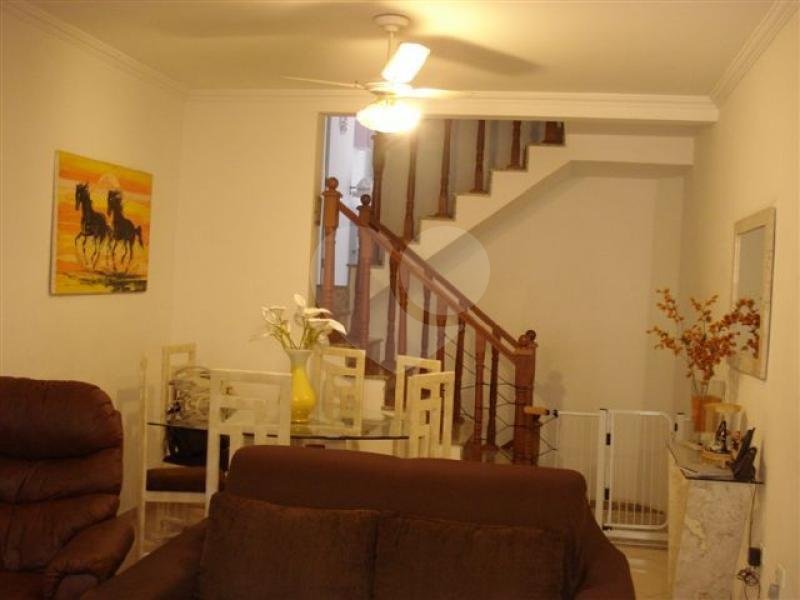 Casa à venda com 3 quartos, sendo 2 suítes, no condomínio Cachoeira do Arari, São Paulo - SP
