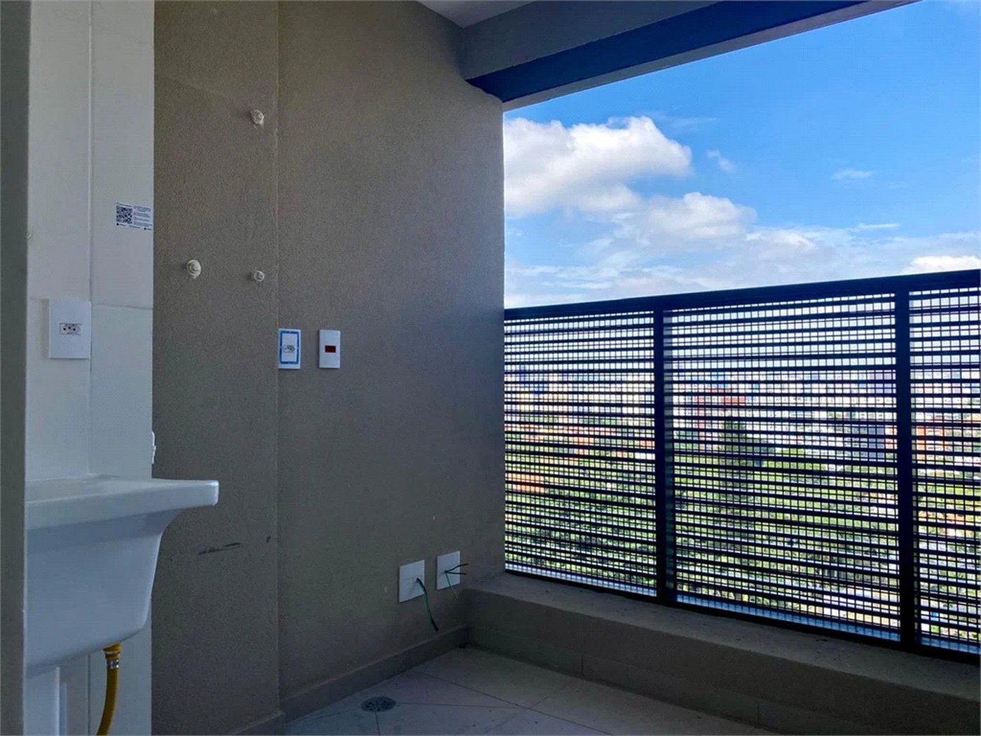 Apartamento à venda com 4 quartos, sendo 2 suítes,  em Pinheiros, São Paulo, SP