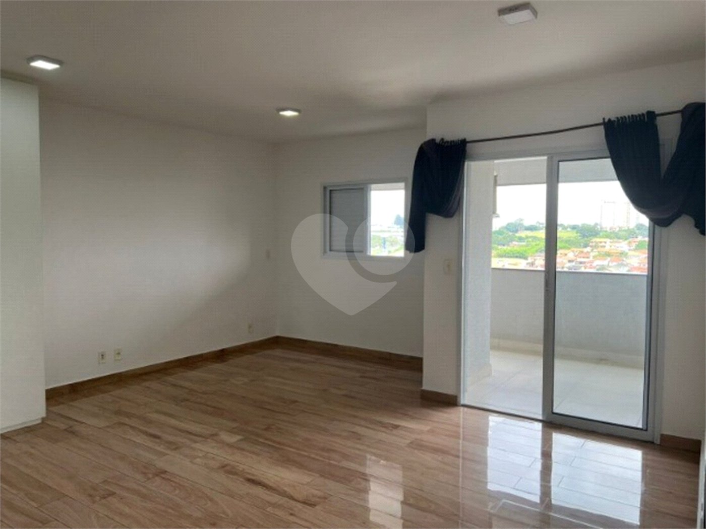 Flat à venda ou para alugar com 1 quarto em Jardim América, Sorocaba, SP