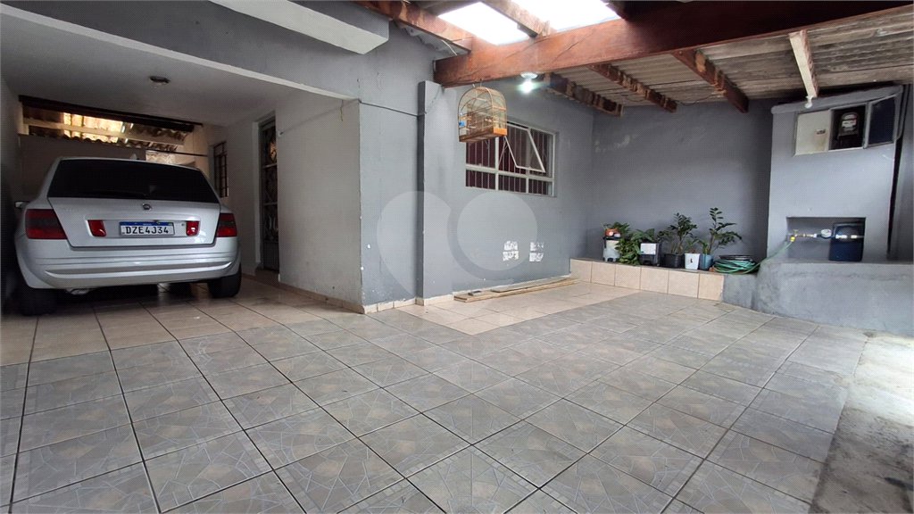 Casa de Vila à venda com 2 quartos em Vila Dylze, Votorantim, SP