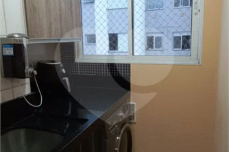 APARTAMENTO A VENDA 2 DORM SENDO 1 SUITE - VAGA DE GARAGEM COBERTA
