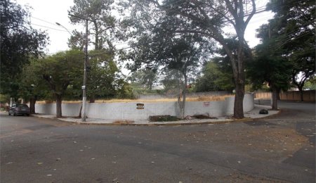 Terreno à venda em Samambaia Parque Residencial, Atibaia, SP