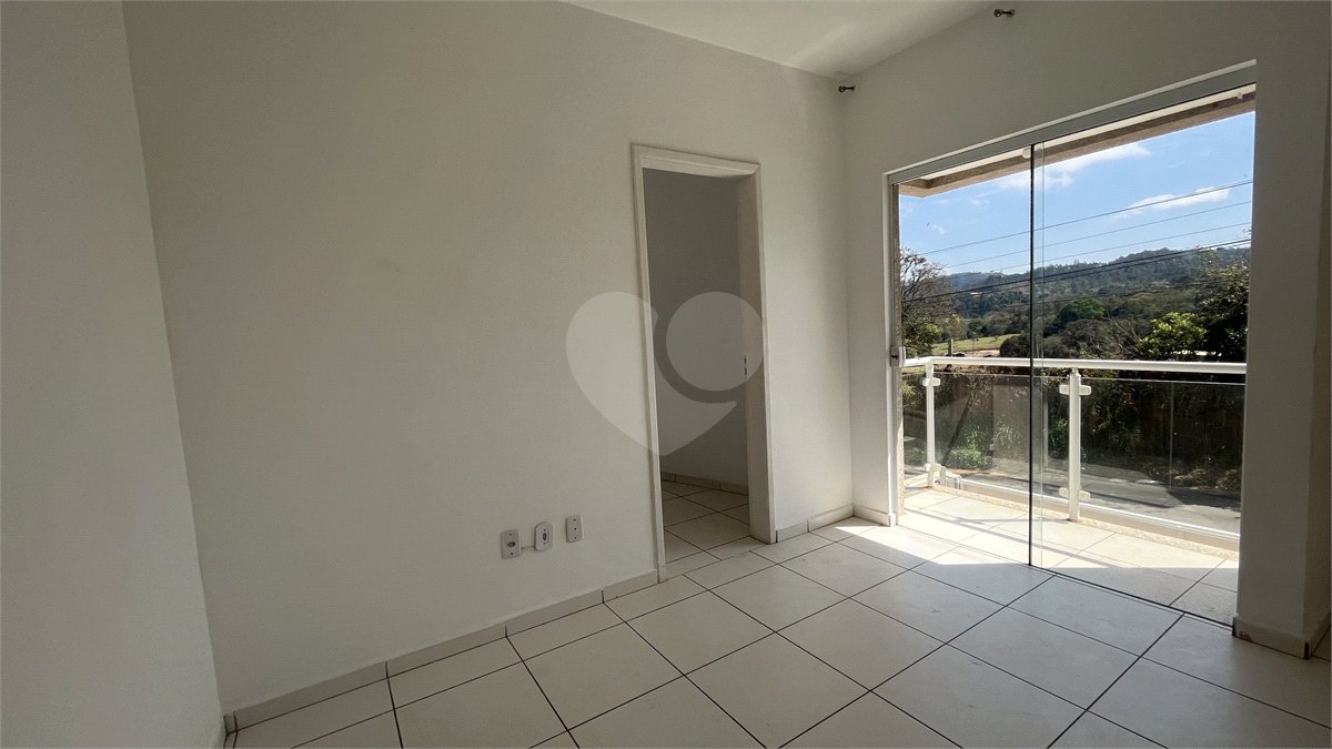 Apartamento para alugar com 2 quartos, sendo 1 suíte, em Estância Parque de Atibaia, Atibaia, SP