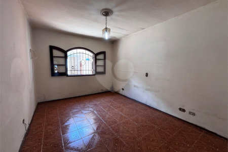 Casa à venda com 3 quartos, sendo 1 suíte, em Vila Aurora (zona Norte), São Paulo, SP