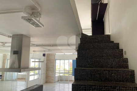 Duplex à venda ou para alugar com 1 suíte em Vila Madalena, São Paulo, SP
