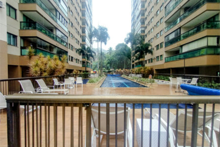 Apartamento para alugar com 3 quartos, sendo 1 suíte, em Rio Comprido, Rio de Janeiro, RJ