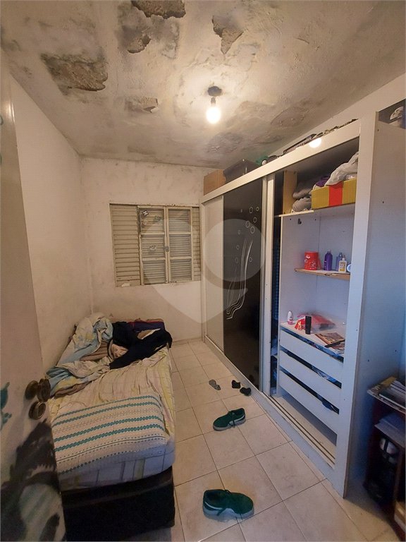 Sobrado à venda com 8 quartos no Brasilândia, São Paulo, SP