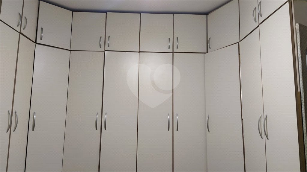 Sobrado à venda com 3 quartos, sendo 1 suíte, em Jardim Tabatinga, Guarulhos, SP