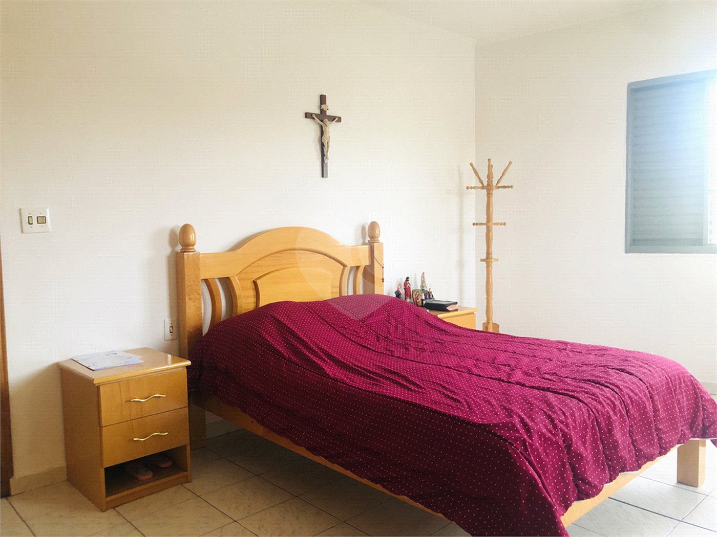 Sobrado à venda com 3 quartos, sendo 1 suíte, em Vila Romero, São Paulo, SP