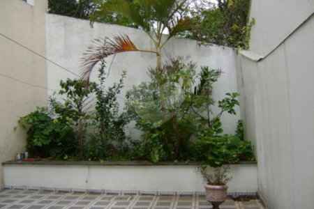 Sobrado à venda com 3 suítes em Jardim Franca, São Paulo, SP