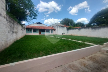 Casa à venda com 5 quartos, sendo 1 suíte, em Parque da Lagoa, Itapetininga, SP