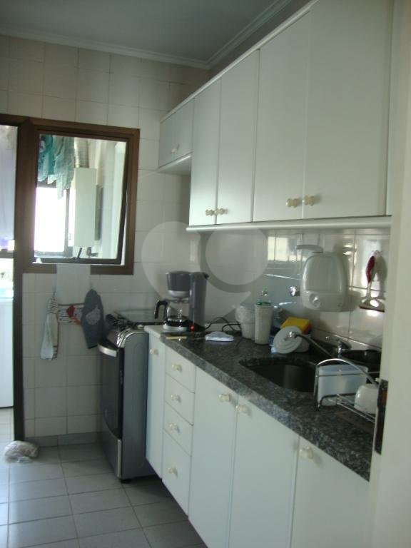 Apartamento à venda com 3 quartos, sendo 1 suíte,  em Pinheiros, São Paulo, SP