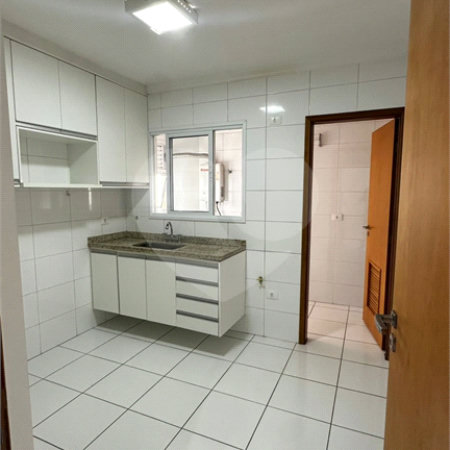 Apartamento para alugar com 3 quartos, sendo 1 suíte, em Atibaia Jardim, Atibaia, SP