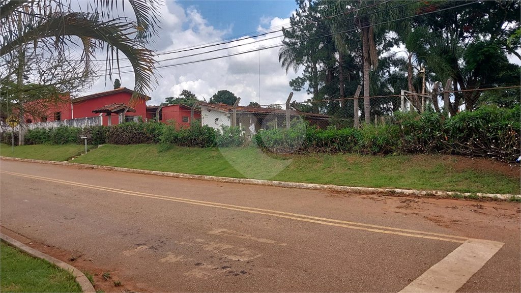 Chácara à venda com 4 quartos no Centro, Araçoiaba da Serra, SP