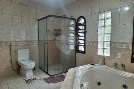 Casa Térrea à venda com 3 quartos, sendo 2 suítes,  em Jardim Marajoara, São Paulo, SP