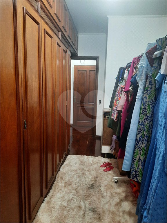 Sobrado à venda com 4 suítes em Tremembé, São Paulo, SP