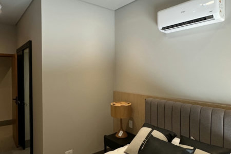Casa à venda com 4 quartos, sendo 2 suítes,  no condomínio Damha IV, Presidente Prudente - SP