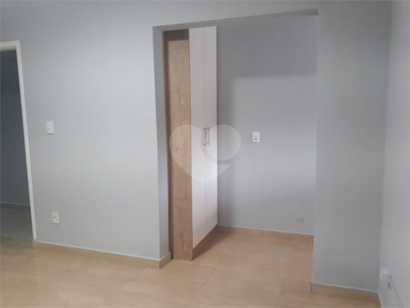 Casa Térrea à venda com 4 quartos, sendo 1 suíte, em Nova Mairinque, Mairinque, SP