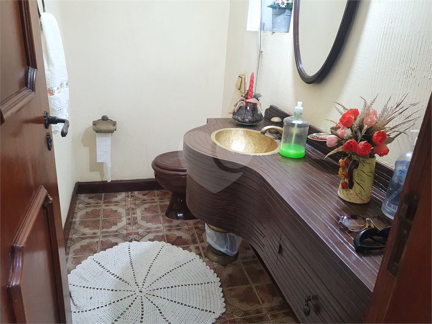 Casa à venda com 4 quartos, sendo 1 suíte, em Interlagos, São Paulo, SP