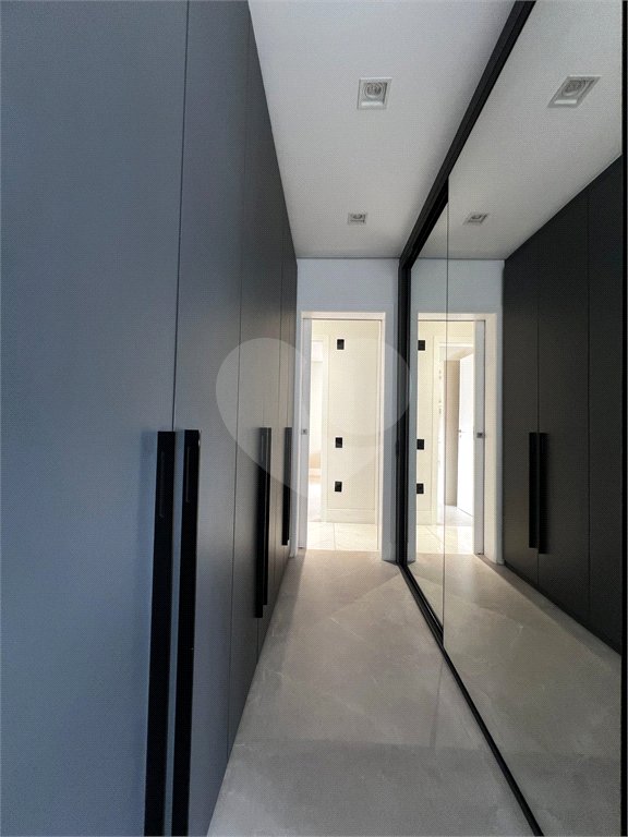 Apartamento à venda com 3 suítes no Centro, Mogi das Cruzes, SP