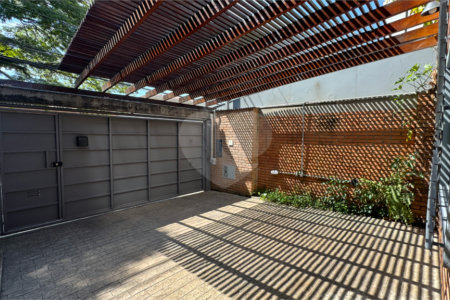 Sobrado à venda com 2 quartos, sendo 1 suíte, em Brooklin Novo, São Paulo, SP
