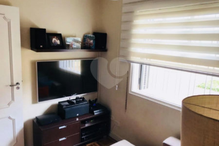 Apartamento à venda com 2 quartos em Vila Alexandria, São Paulo, SP