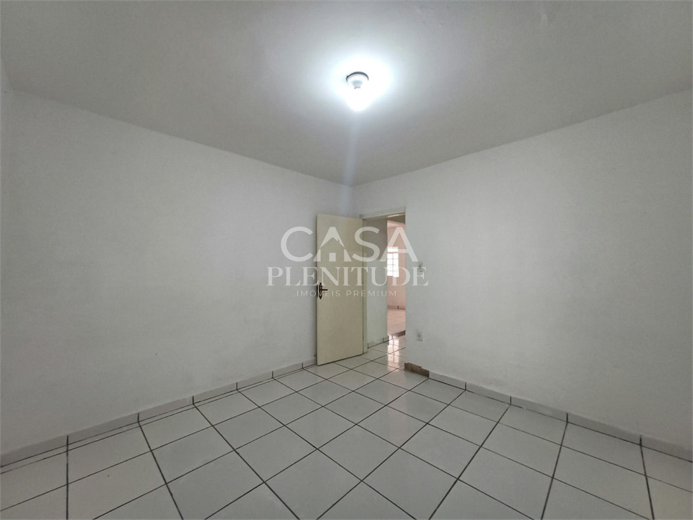 Casa à venda com 2 quartos em Jardim do Carmo, Sorocaba, SP