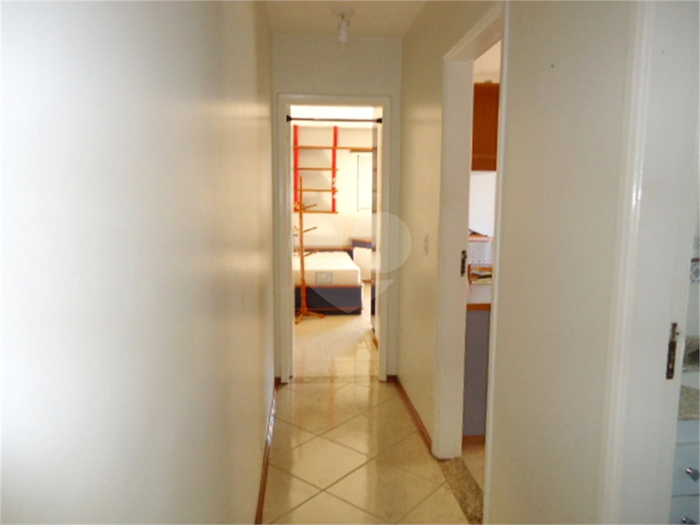 Sobrado à venda com 3 quartos, sendo 1 suíte, em Jardim Peri, São Paulo, SP