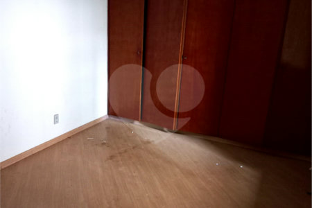Sobrado à venda com 3 quartos, sendo 1 suíte, em Vila Lageado, São Paulo, SP